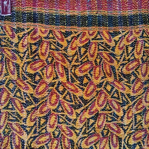 Sciarpa KANTHA con tessuti vintage misto seta ricamo a mano azzurro - RAJA – immagine10