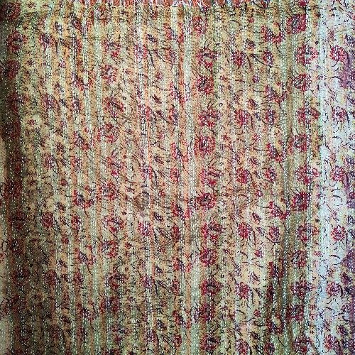 STOLA da donna KANTHA con tessuti vintage misto seta ricamo a mano - CHURAEE