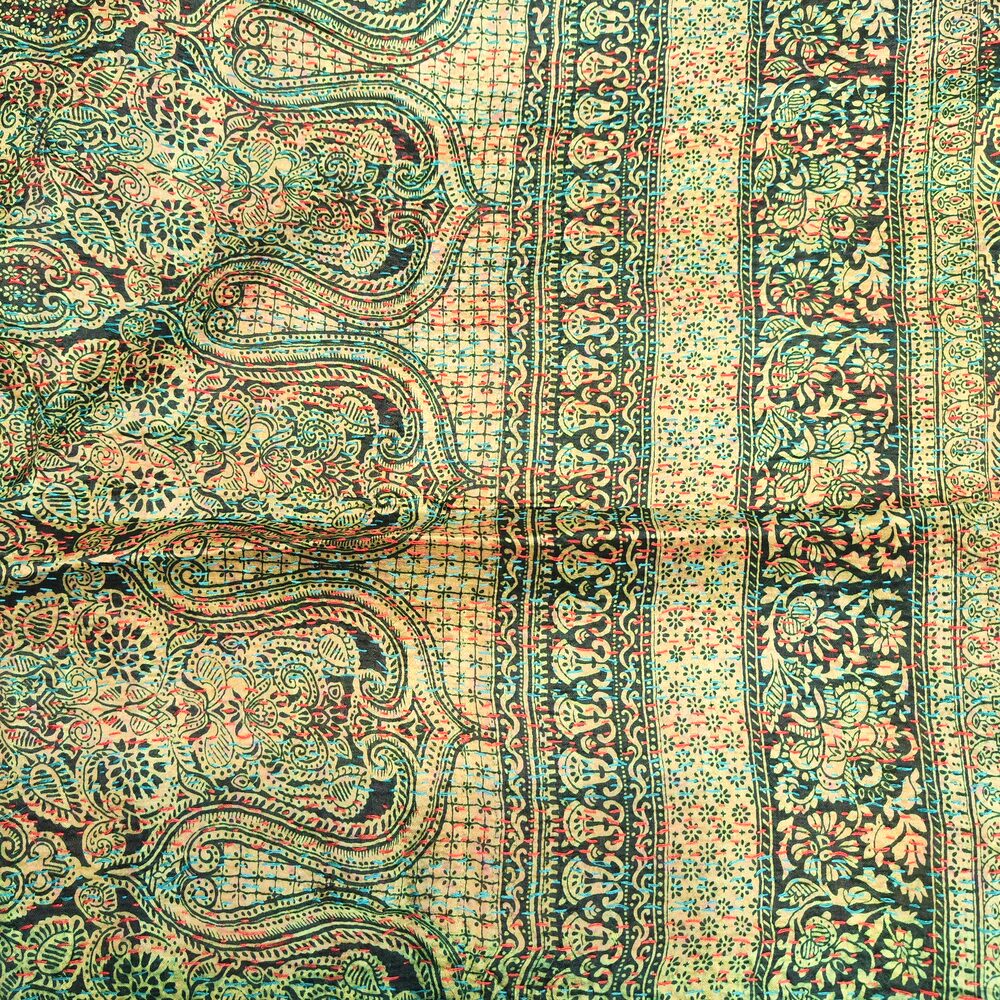 Sciarpa KANTHA con tessuti vintage misto seta ricamo - DAPPA