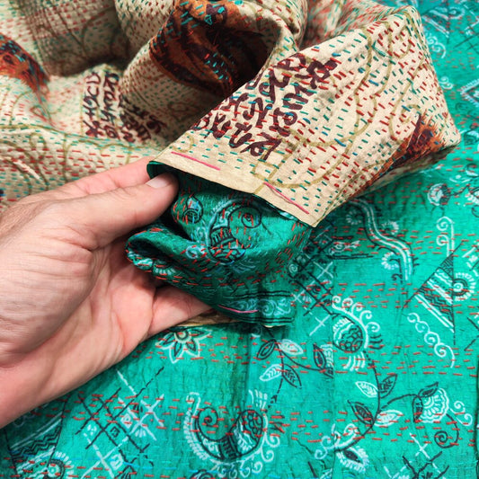 Sciarpa KANTHA con tessuti vintage misto seta ricamo - RANDA