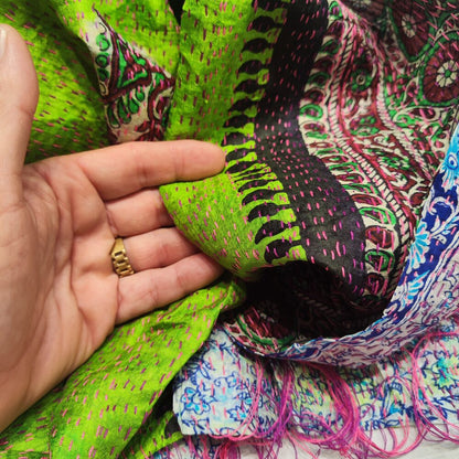Sciarpa KANTHA con tessuti vintage misto seta ricamo - MAREA – dimensioni