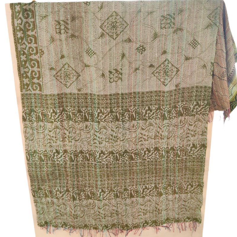 STOLA da donna KANTHA con tessuti vintage misto seta ricamo a mano - MIRIA