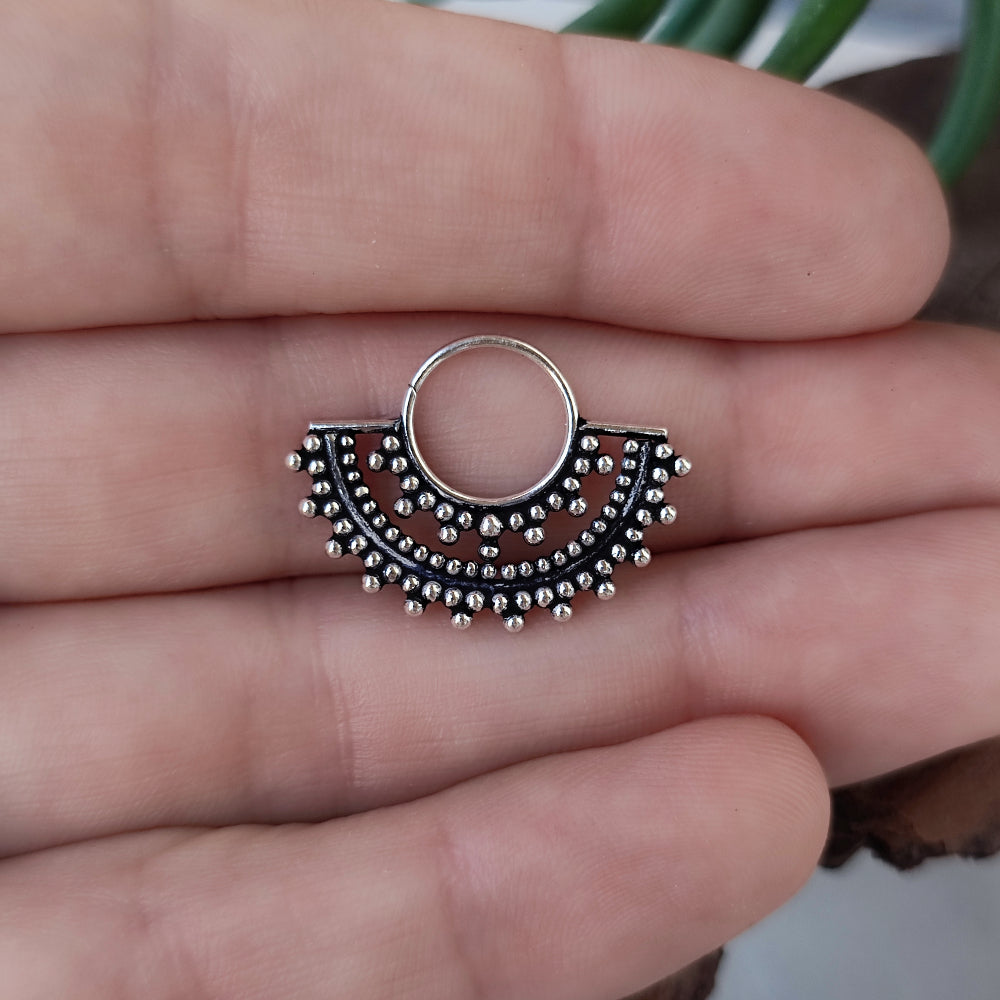 Orecchino SEPTUM in argento 925 brunito - ETNICO