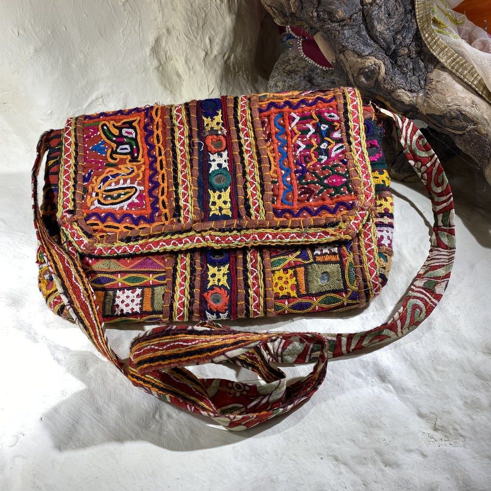RABARI pochette / tracolla con monete VINTAGE - TANUTA – immagine1