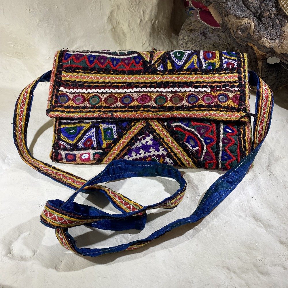 RABARI pochette / tracolla con monete VINTAGE - DIDI – immagine1