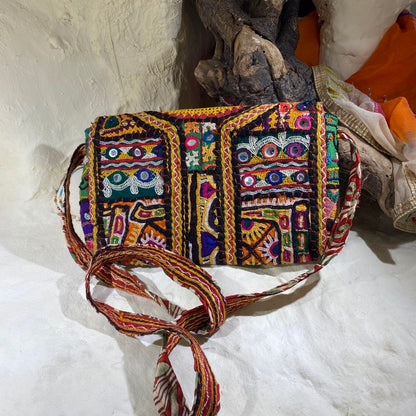 RABARI pochette / tracolla con monete VINTAGE - TINA - multicolor