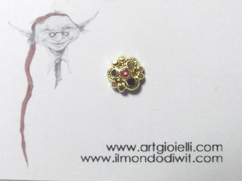 Orecchino da naso in oro 18 carati fiore 5 mm - KHAMMAM – immagine2