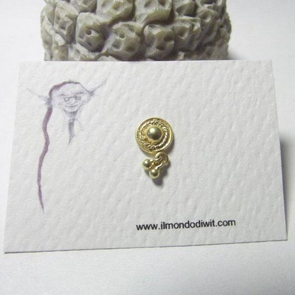 Orecchino da naso in oro 18  fiore 5mm 645