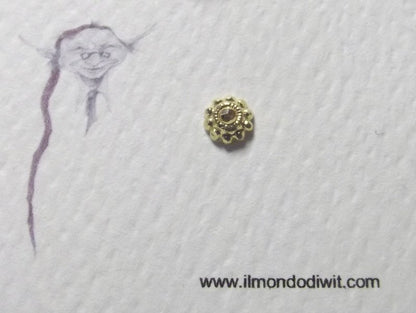 Orecchino da naso in oro 18 carati fiore 5 mm - KONARK – immagine2