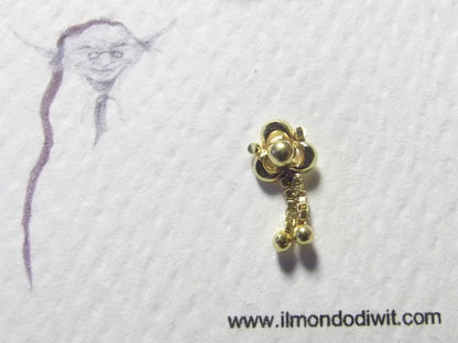 Orecchino da naso in oro 18 carati fiore 5 mm - TALCHER – immagine2