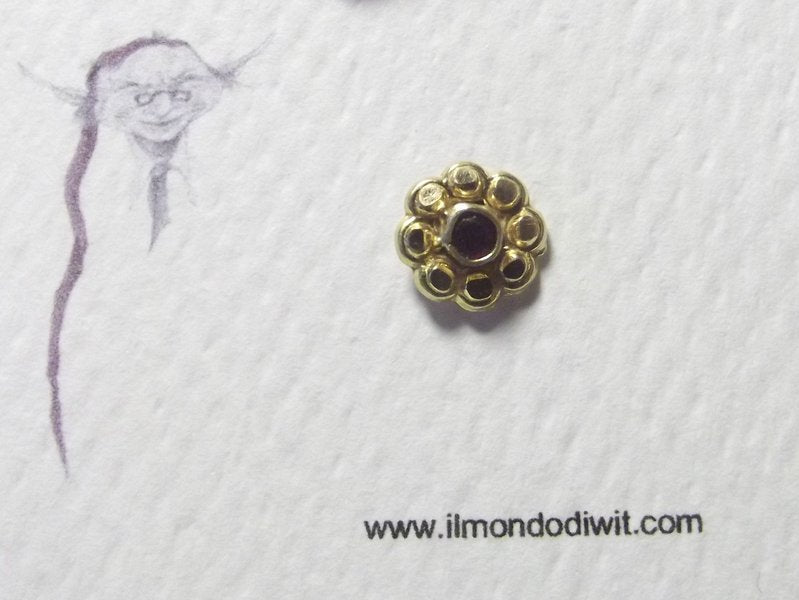Orecchino da naso in oro 18 carati fiore 5 mm - DURG – immagine2