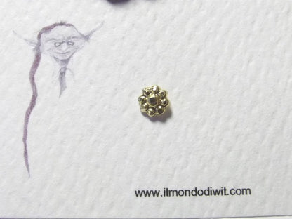 Orecchino da naso in oro 18 carati fiore 5 mm - PARADIP – immagine2