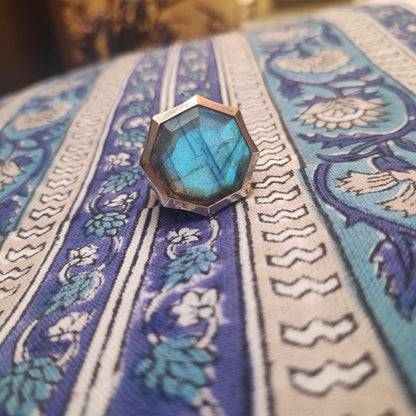 Anello OCTAGON in argento 925 ANELLO artigianale con pietra OTTAGONALE – immagine9