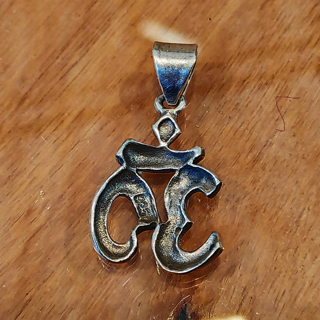 Ciondolo OM in argento 925 piccolo - TULSIPUR