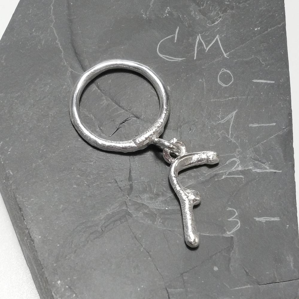 ANELLO PERSONALIZZATO con lettera in argento 925 anello artigianale – F