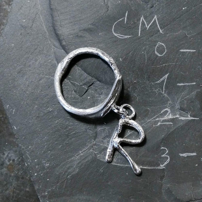 ANELLO PERSONALIZZATO con lettera in argento 925 anello artigianale – R