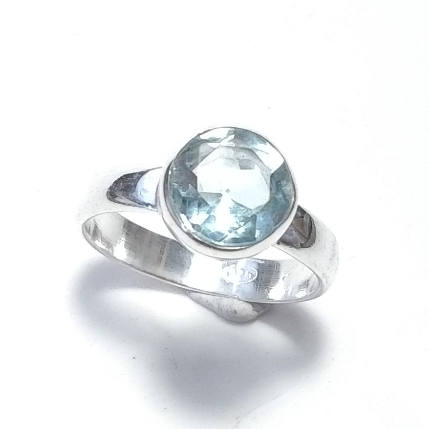 ANELLO artigianale in argento 925 con topazio azzurro