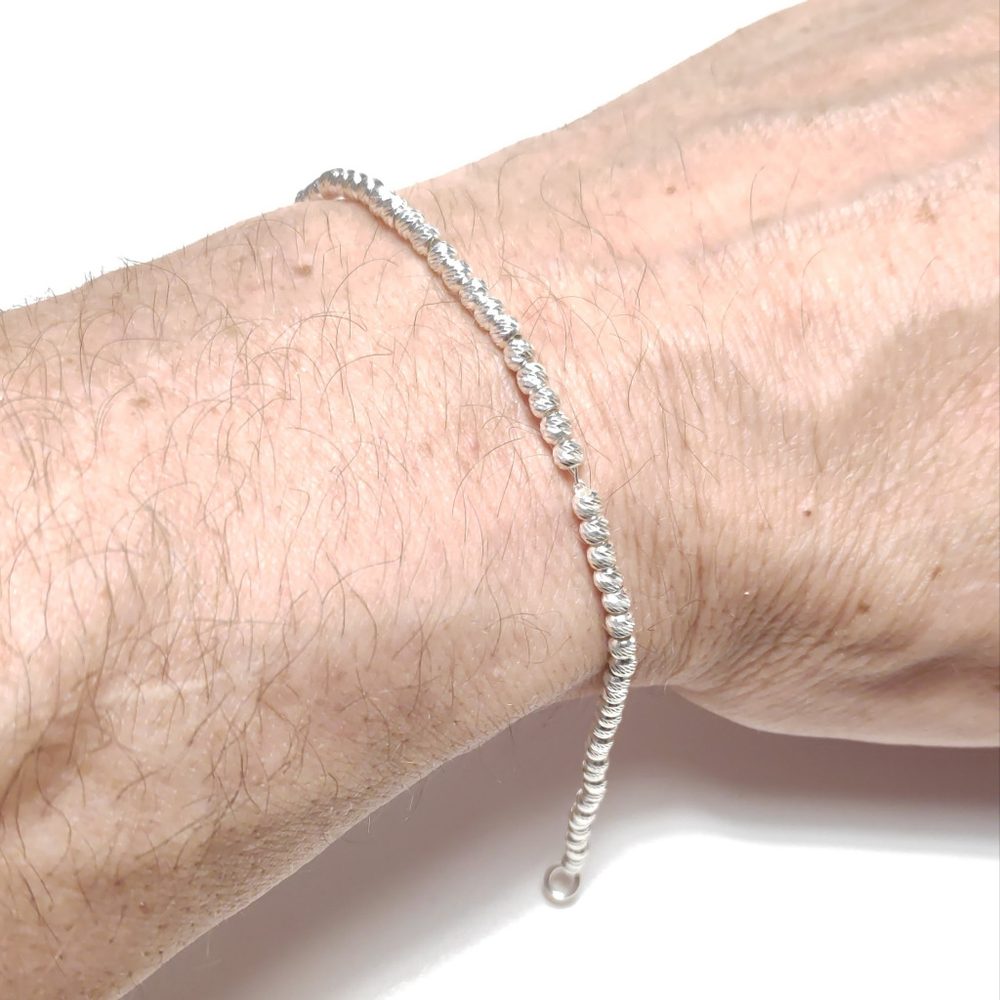 Bracciale con tubi diamantati d'argento piccoli