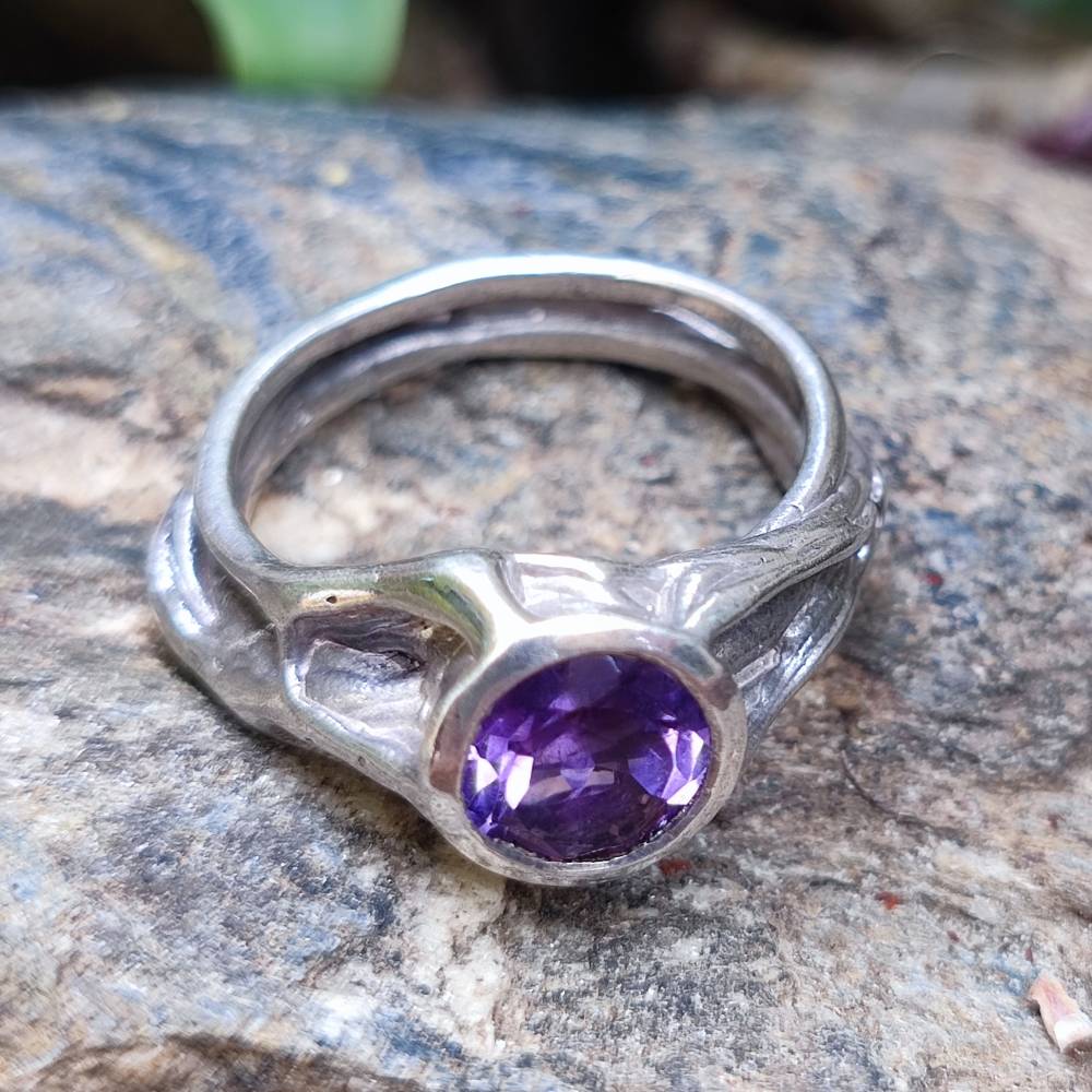 Anello artigianale in argento 925 con pietra - Pezzo unico