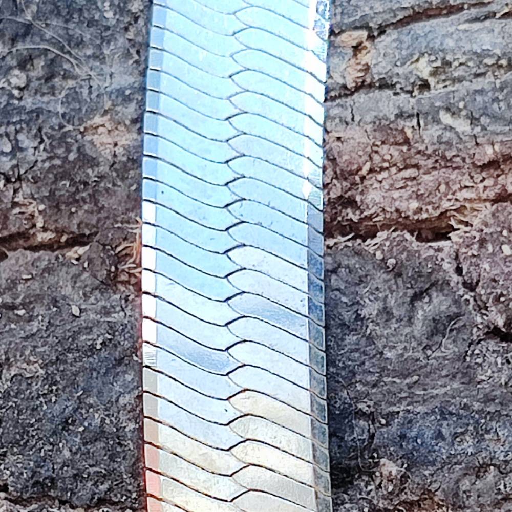 dettaglio lavorazione snake