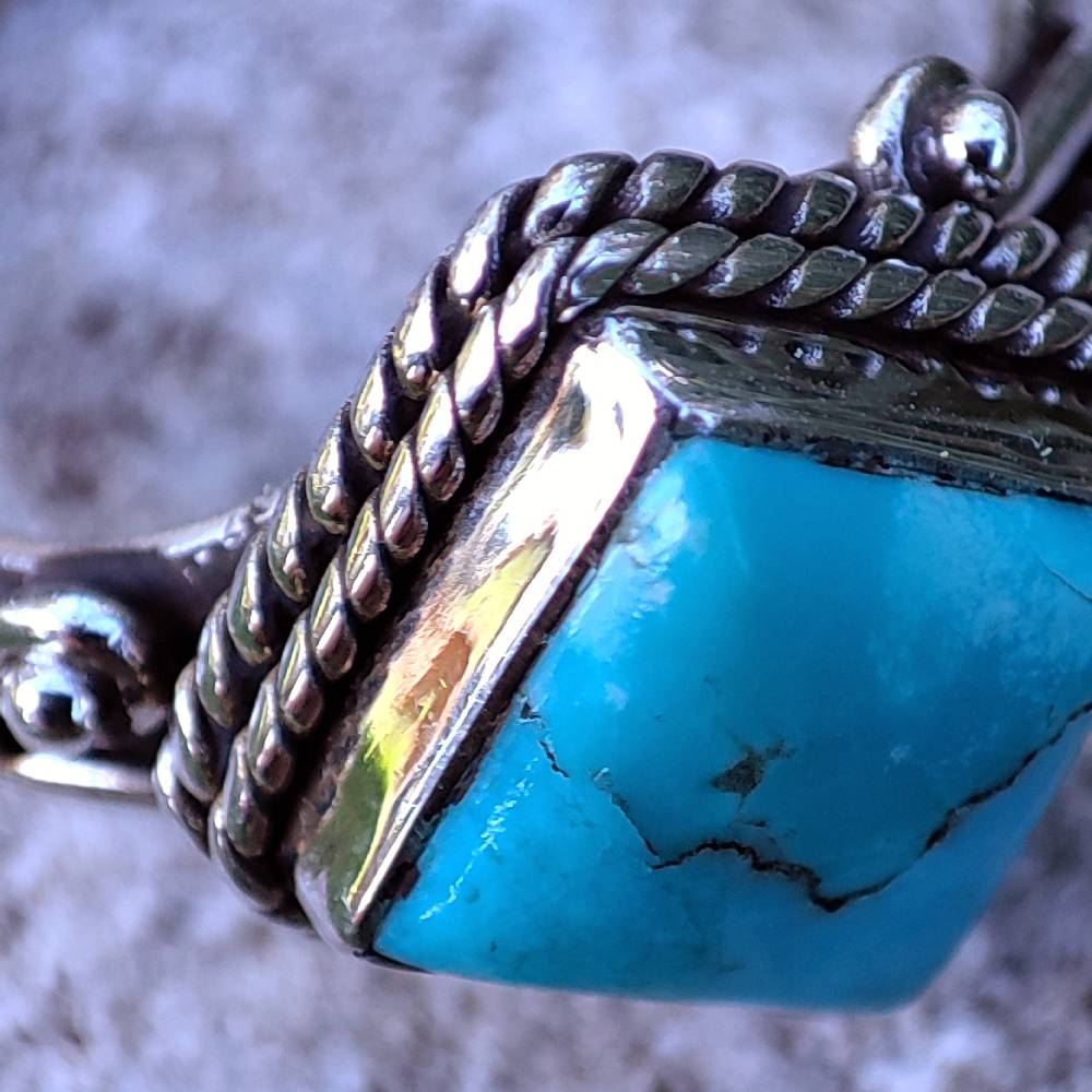 Anello CHANDRAJ in argento 925 con pietra turchese