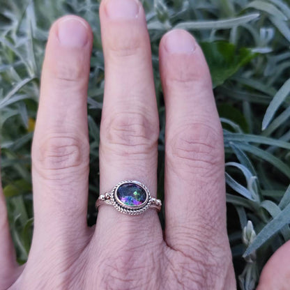 Anello GIRIRAJ in argento 925 con pietra topazio mistico