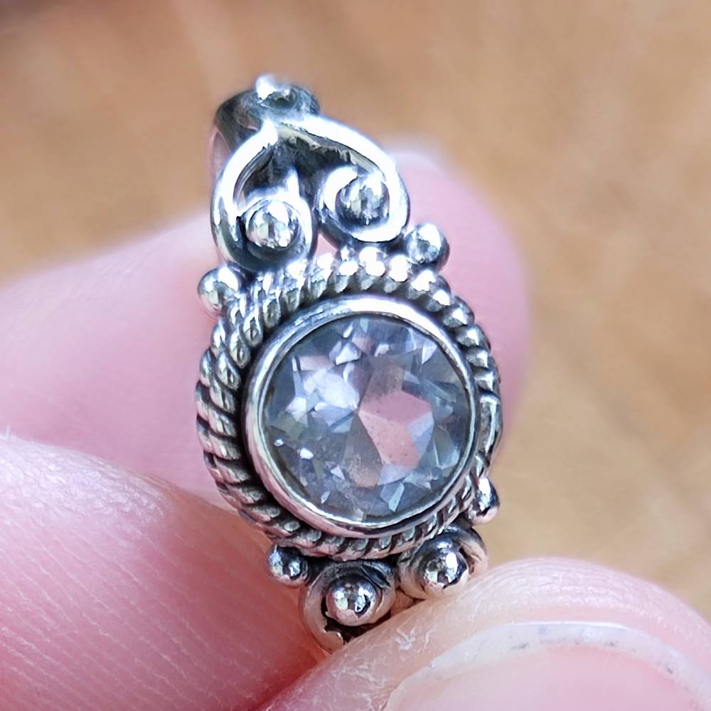 Anello argento 925 con pietra tonda - NAWAL cristallo di rocca