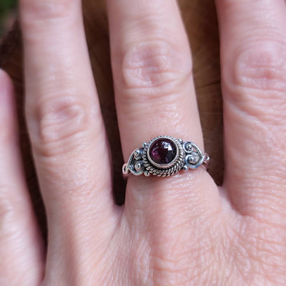 Anello argento 925 con pietra tonda - NAWAL granato
