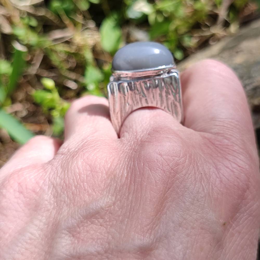 Anello in argento sterling con onice nero: mezza luna celeste e stelle - Italia Anello in argento sterling con onice nero: mezza luna celeste e stelle - Italia