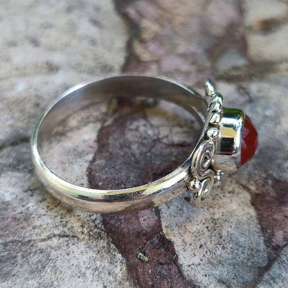 Anello in argento 925 con pietra HEMANG corniola 