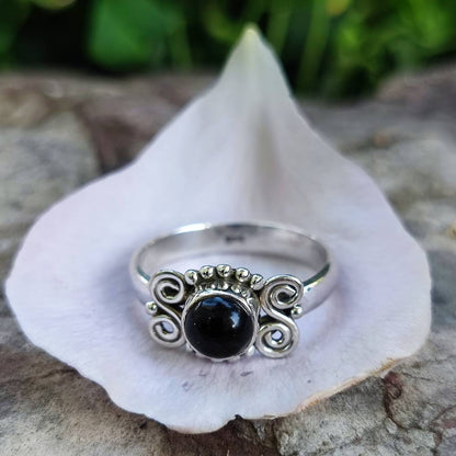 Anello in argento 925 con pietra HEMANG onice nero