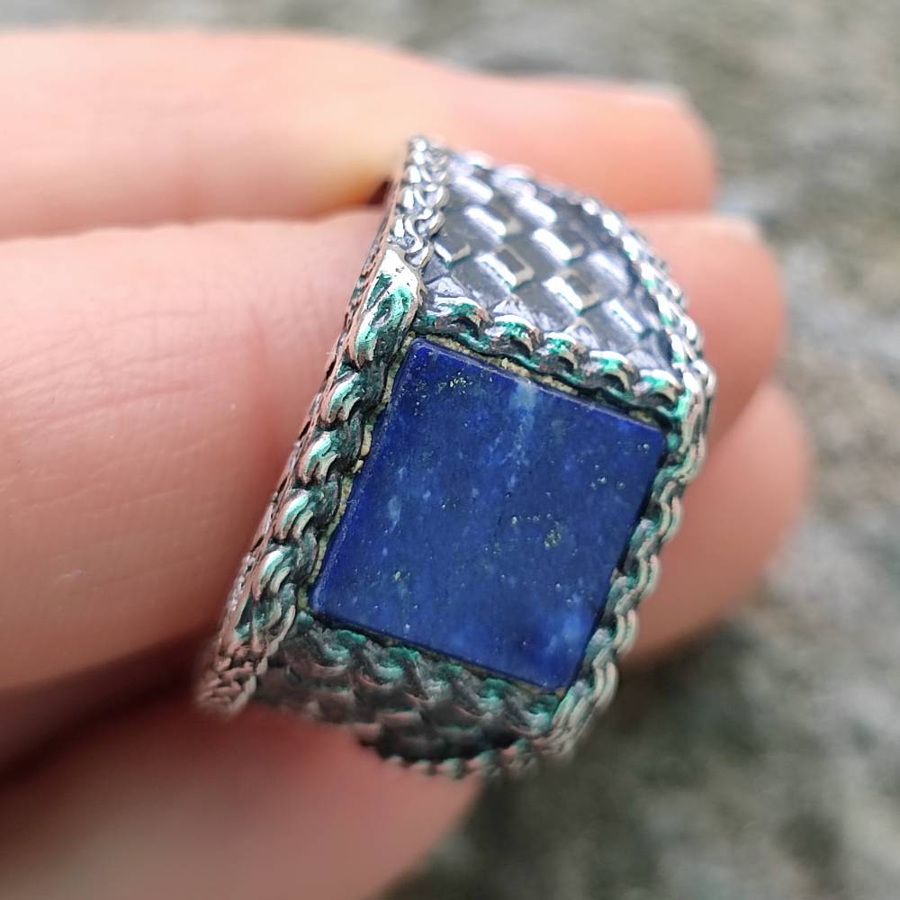 Anello etnico in argento 925 con pietra - TAWARKI