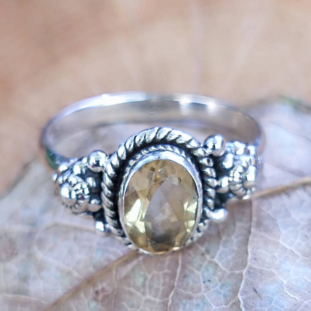 Anello con pietra in argento 925 - DHARMENDRA – quarzo citrino