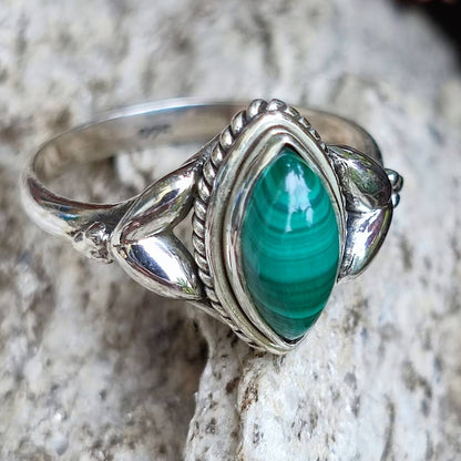 Anello con pietra in argento 925 DHIREN malachiet