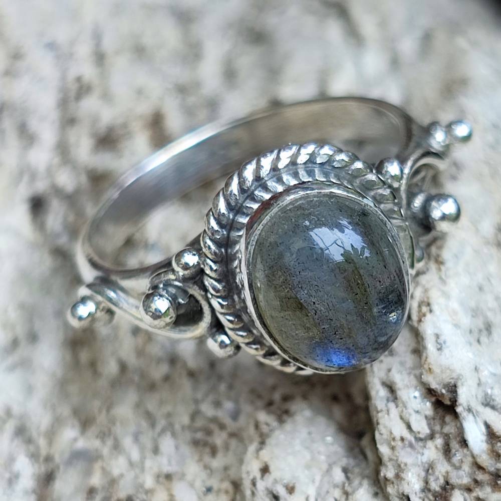 Anello con pietra in argento 925 DHRUV labradorite
