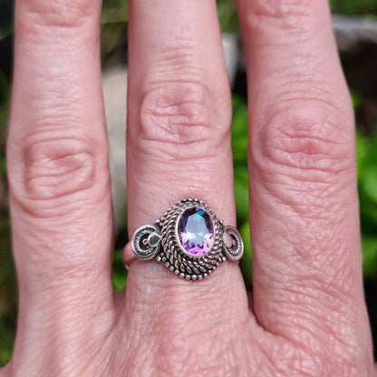 Anello con pietra in argento 925 KAMBOJ Topazio mistico