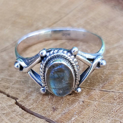 Anello con pietra in argento 925 NALIN labradorite
