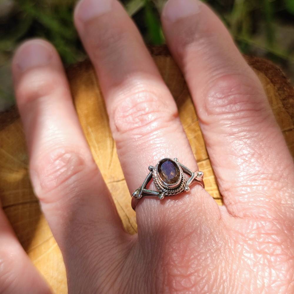 Anello con pietra in argento 925 NALIN – iquarzo fumé
