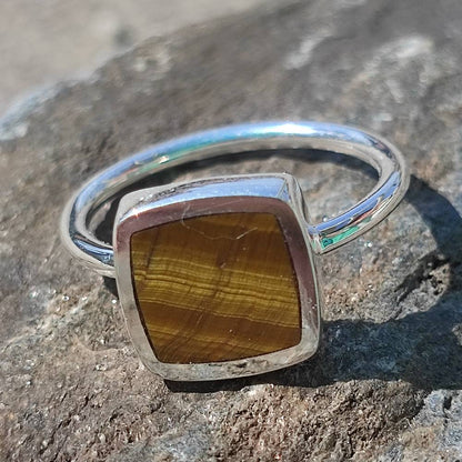 Anello artigianale in argento 925 con pietra - UDPURA – occhio di tigre
