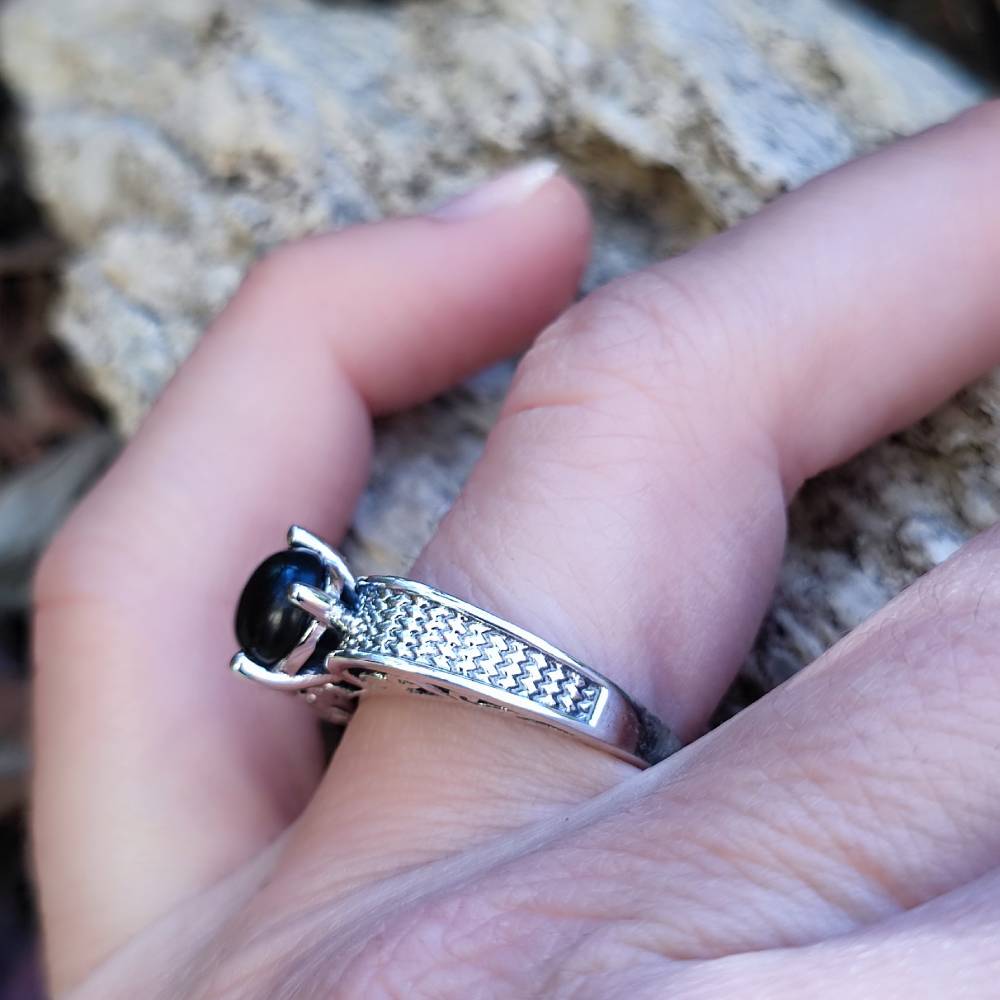 Anello artigianale con pietra in argento 925 - TANDEI