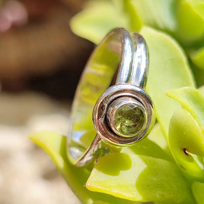 Anello con pietra in argento 925 - WAYANAD