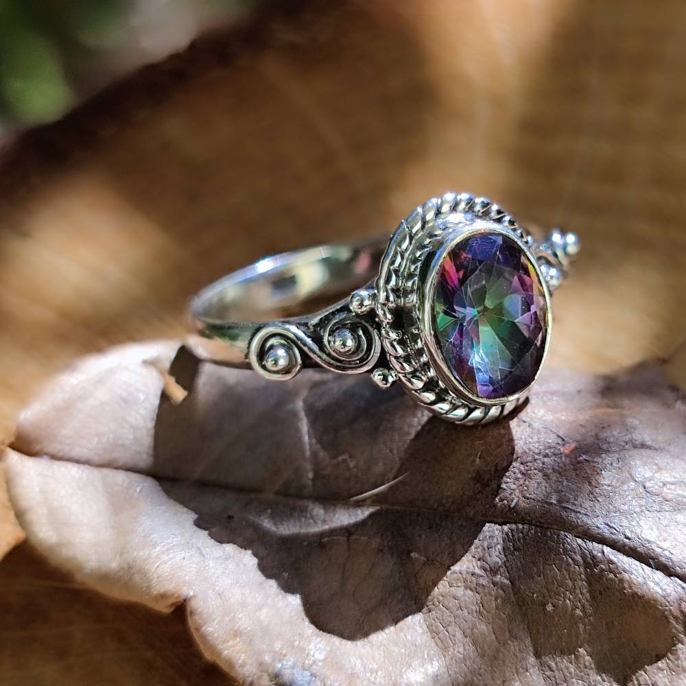 Anello con pietra in argento 925 - BAGRU