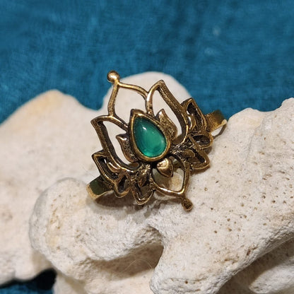 ANELLO Fiore di loto in ottone color oro ANELLO artigianale - GARATI – agata verde