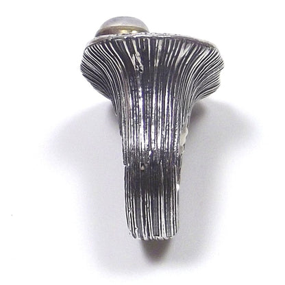 ANELLO ertigianale in argento con pietra di luna arcobaleno