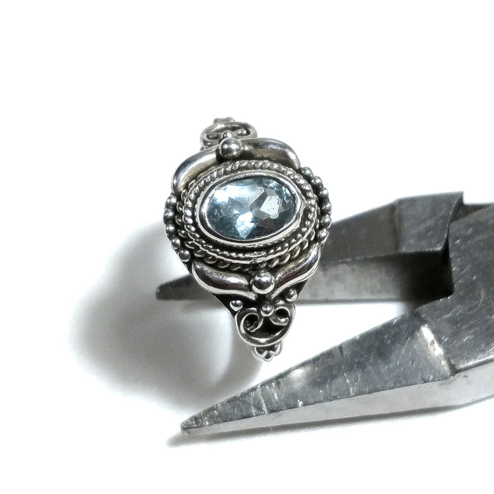 Anello con pietra in argento 925 con Topazio azzurro | GIOIELLI IN ARGENTO
