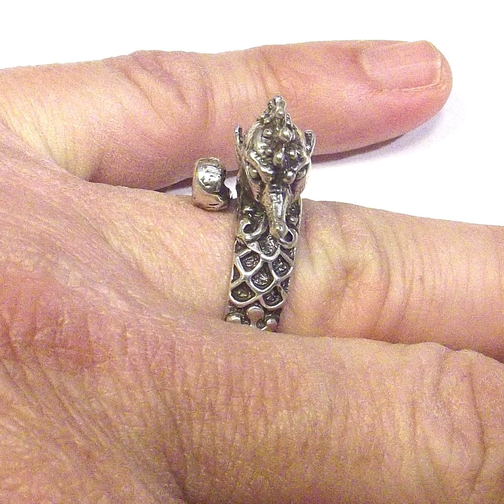 Anello argento 925 con cavalluccio marino - HIPPOS