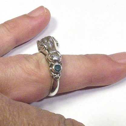 Anello in argento 925 testa di cavallo con agata smeraldo
