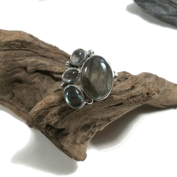 Anello con pietra in argento 925 con Labradorite | GIOIELLI ARTIGIANALI
