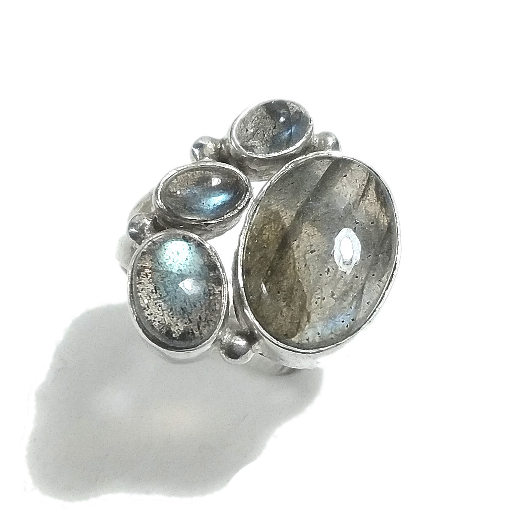 Anello con pietra in argento 925 con Labradorite | GIOIELLI ARTIGIANALI