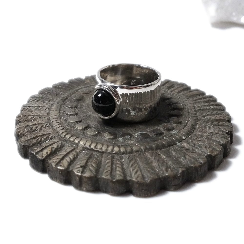 Anello fascia larga in argento 925 con pietra - MARY